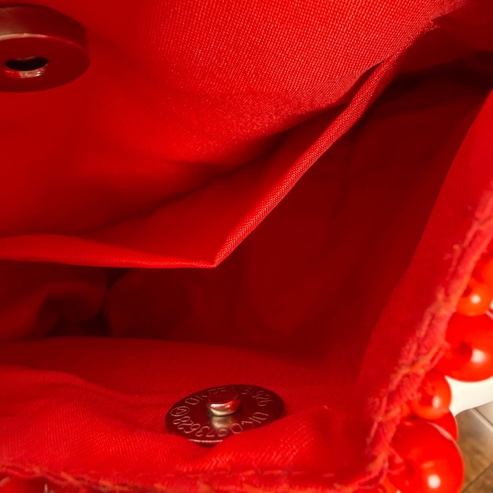 Vibrant Red Beaded Bag - Picture 3 of 3